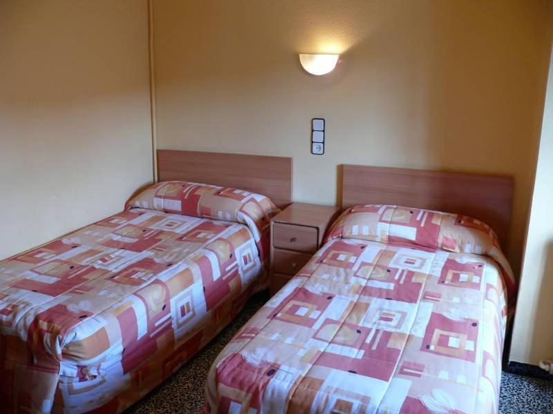 Hostal Rodes Mequinenza Rom bilde